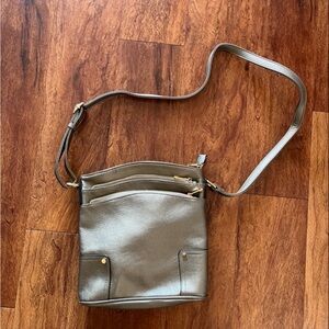 Elegant Metallic Shoulder Bag / Bucket Purse